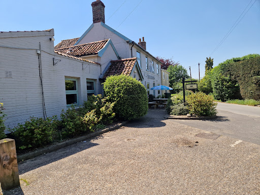 Crown at Great Ellingham - Thumbnail