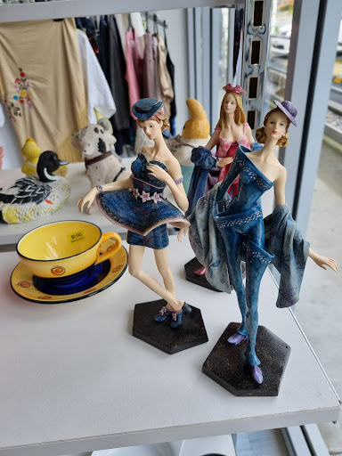 Community Life Uniting Church Op Shop - Thumbnail