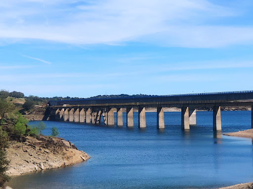 Los Tres Puentes Manzanal del Barco - Spain