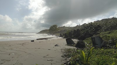 El Bluff beach