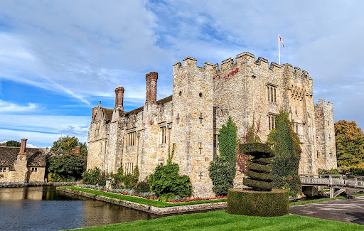 Hever Castle & Gardens