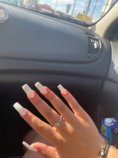 Red Nail & Spa - Thumbnail