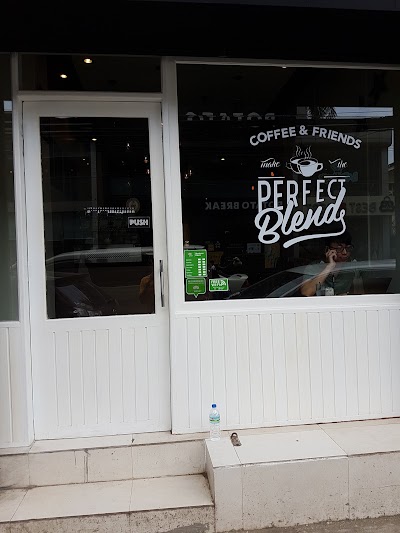 Photos of Meringue Caf&eacute;