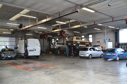 Autofficina Colombo - Gommista Elettrauto - Thumbnail