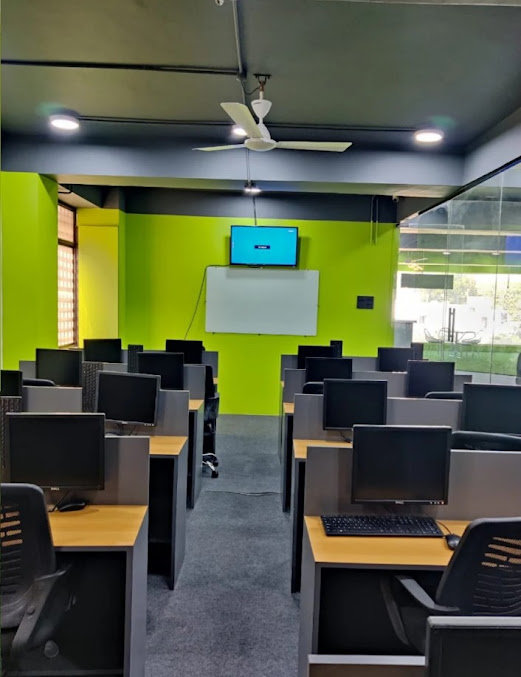 Af1qippabijvkfwi8stkog0a 2agbwkn48nthcloy0sa=s677 K No