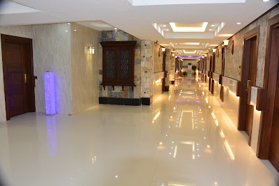 Photos of Moon Hotel