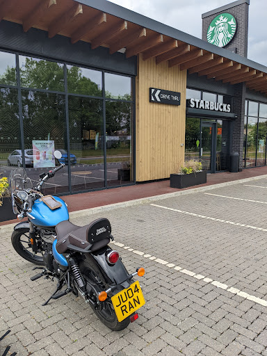 The Oval Starbucks - Thumbnail