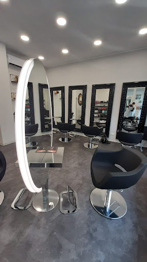 Francesco José Hairstyle