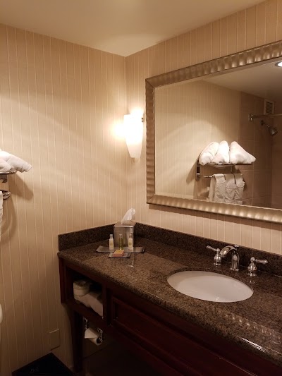 Photos of DoubleTree by Hilton Hotel Albuquerque