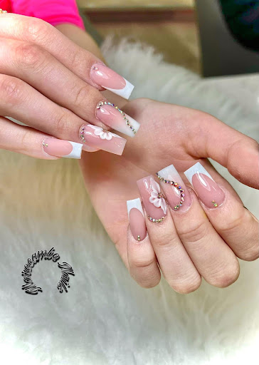 Pink Nail & Spa