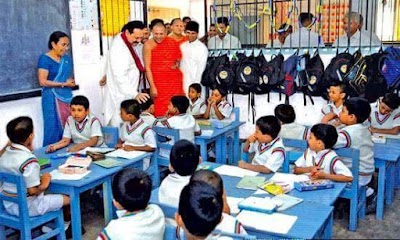 Photos of Sri Chandananda Buddhist College