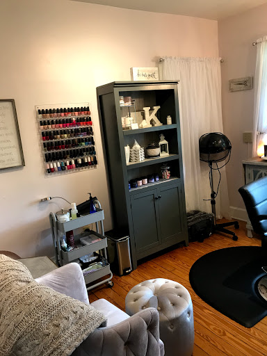 Kim McKinstry Hair & Beauty