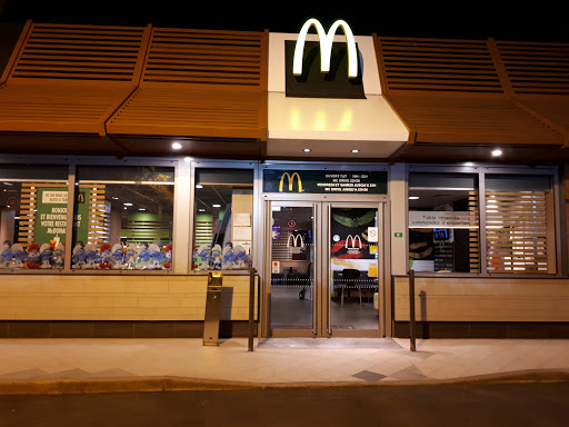 Photo 3 - Burger King