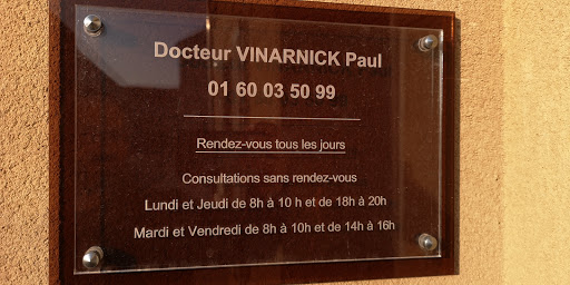 PAUL VINARNICK