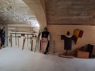 Photo n°5 de Château de Châteaurenard à Châteaurenard (Forteresse)