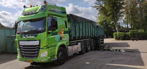Jan Jochems Zundert / Afvalcontainer huren Gallery - Netherlands