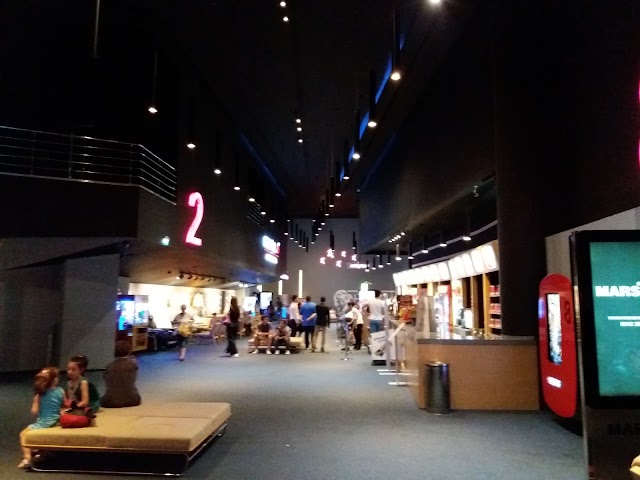 Cinemaximum