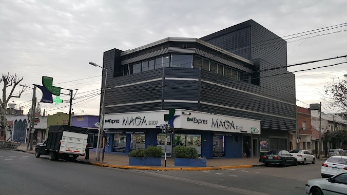 Farmacia Maga Shop Dominico, Author: Hernán Patat