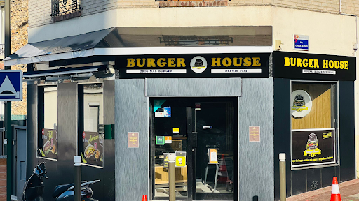 Photo 7 - BURGER HOUSE