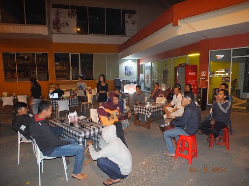 Bogor Cafe 86, Author: EEP ROHMAN