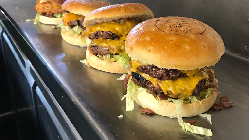 Photo 2 - Miss ter burger