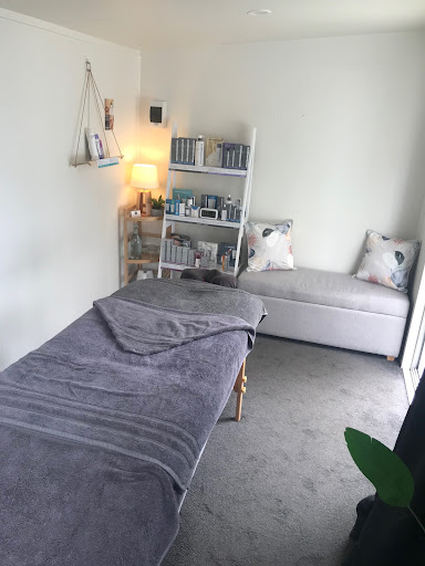 Lucy Roberts Massage and Skin