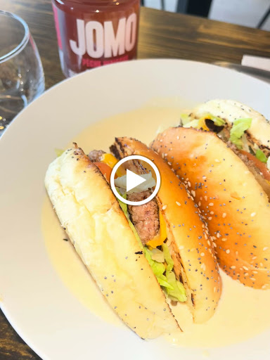 Photo 6 - Mo-Vin's Burger