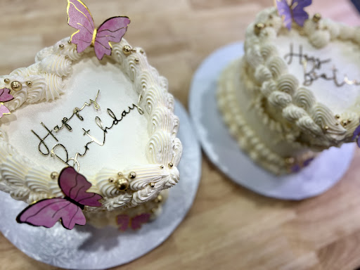 Moozie’s Cake Studio - Thumbnail