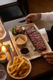 Photo n°64 de Le Schnockeloch Restaurant Alsacien Strasbourg - Tarte flambée Flammekueche à Strasbourg (Restaurant français)