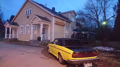 bar