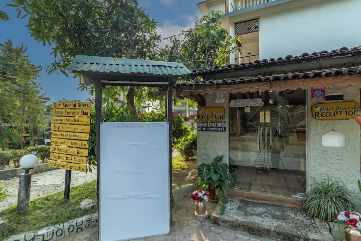 Hotel Riverside With Swimming Pool by null