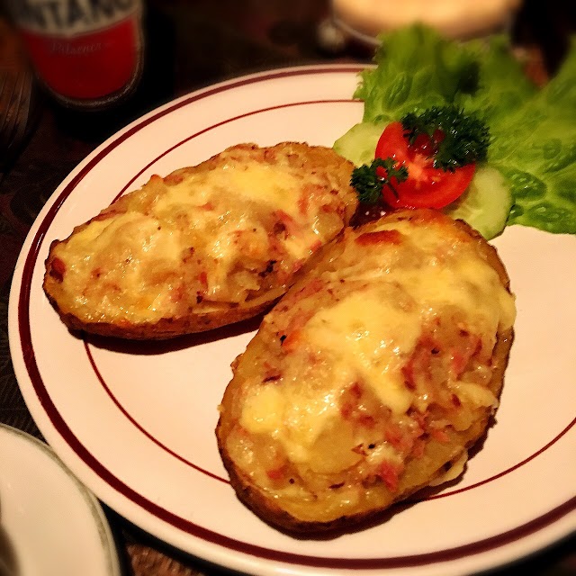 Puri Sawah Bungalows & Restaurant