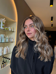 Photo n°20 de La maison du cheveu à Gaillac (Salon de coiffure)