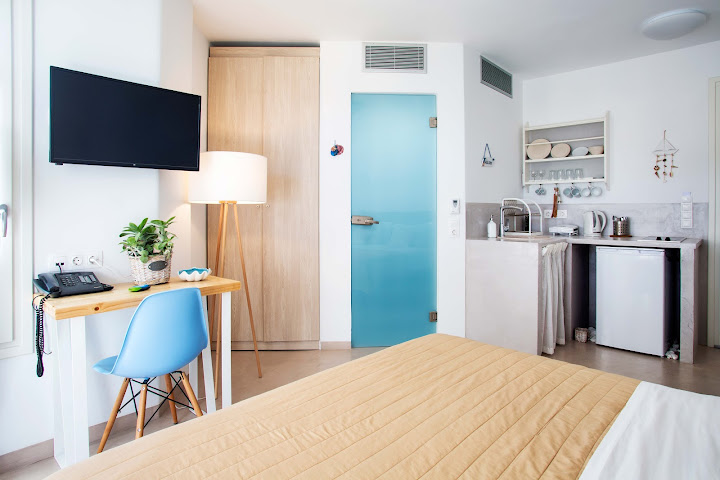 Anemomiloi Andros by null