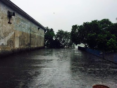 Photos of Malkhanagar Cross Roads Bus Stop