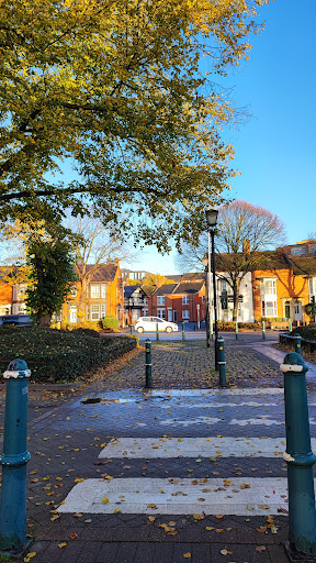 Delapre Crescent Road - Thumbnail