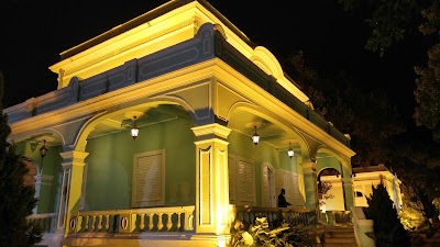 Photos of Dra. Laurinda M. Esparteiro Garden