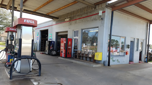 Goode's Texaco - Visual