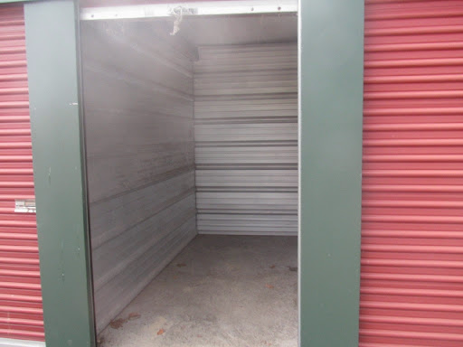 Leo's Storage Units