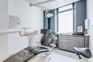 Photo n°11 de Centre Dentaire Paris 20 Porte de Vincennes à Paris (Parodontiste)