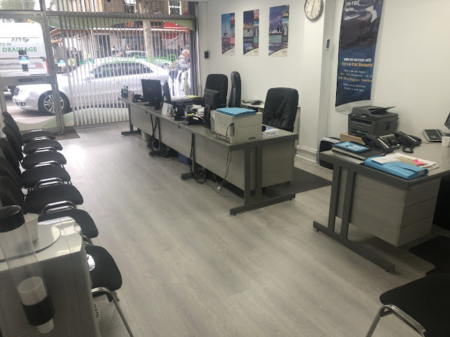 428 Hoe St, London E17 9AA