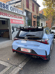 Photo n°10 de Espace Carrosserie FRANCHISE JUSQU’À 100 % OFFERTE LA TRINITÉ à La Trinité (Atelier de carrosserie automobile)