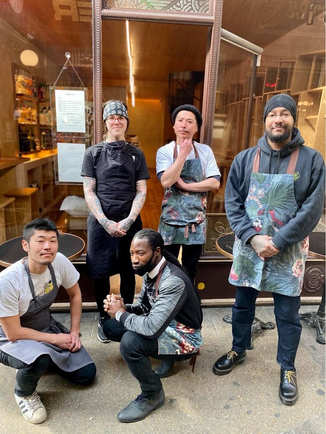 Ramen bar