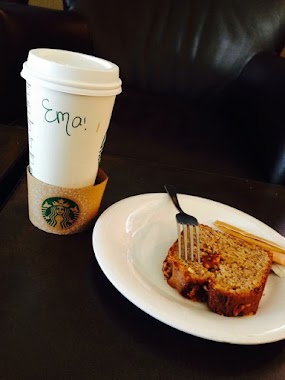 Starbucks, Author: Emanuel Lima