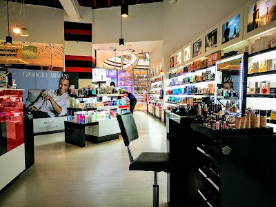 Photos of Perfumer&iacute;as Fetiche Oakland Mall