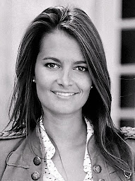 Photo n°1 de Jennifer Muller ostéopathe à Paris (Ostéopathe)