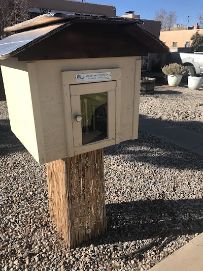 LITTLE FREE LIBRARY