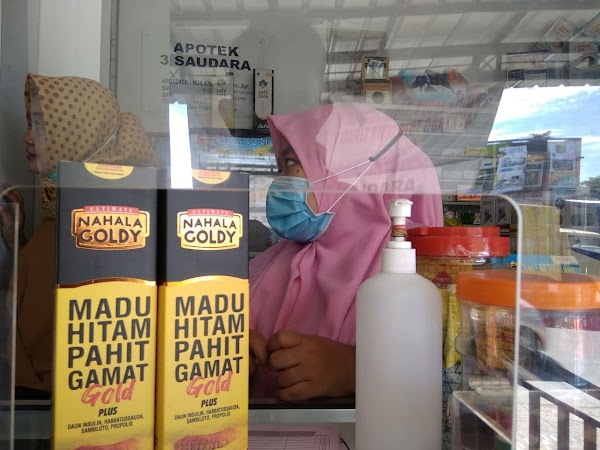 Apotek 3 Saudara