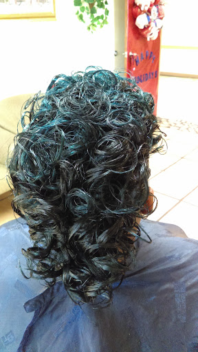 Creative Cuts & Curls Gallery - United States