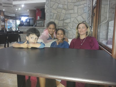 Photos of Caf&eacute; Samir